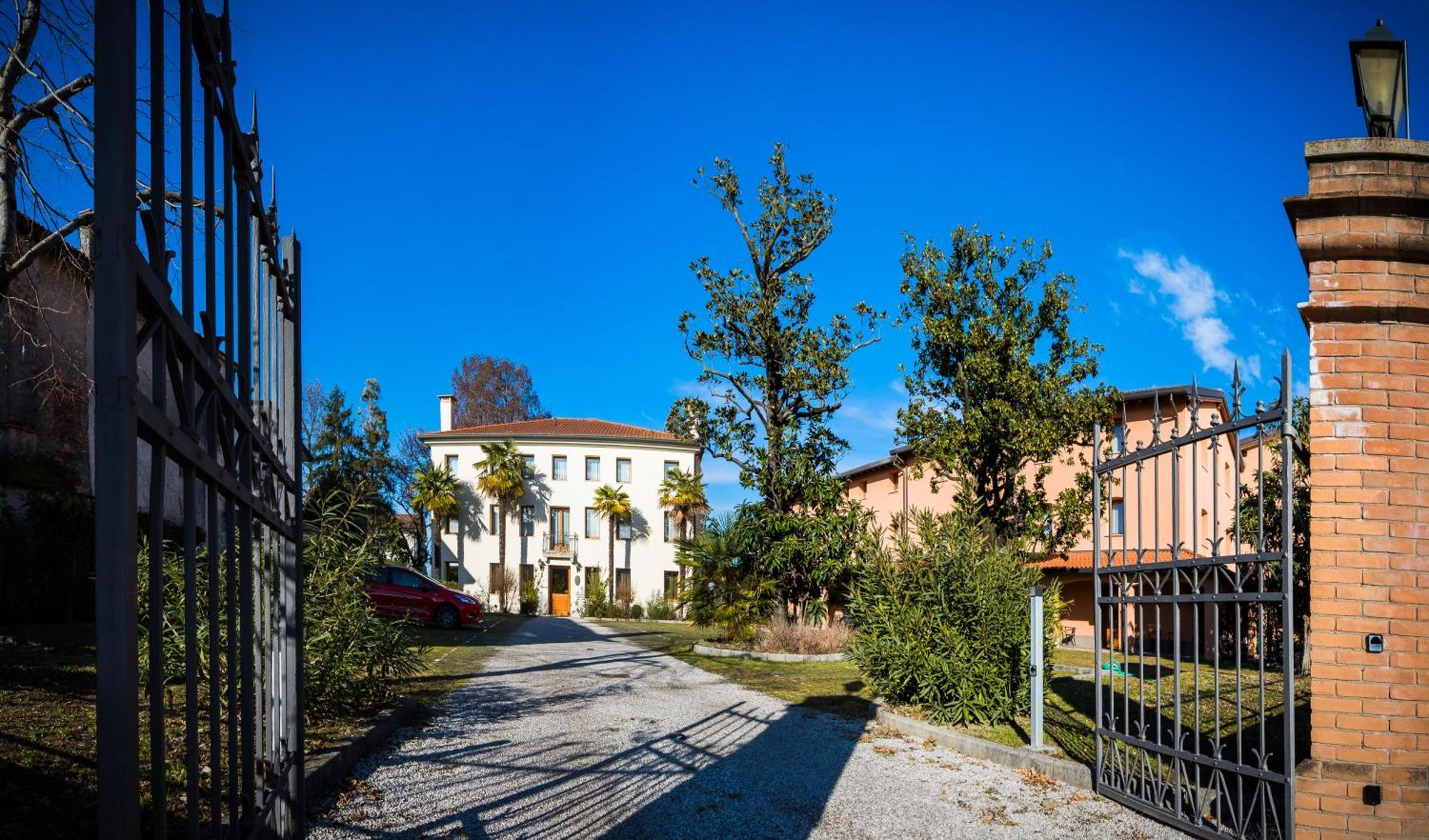 Ghirano Hotel Dall'Ongaro מראה חיצוני תמונה
