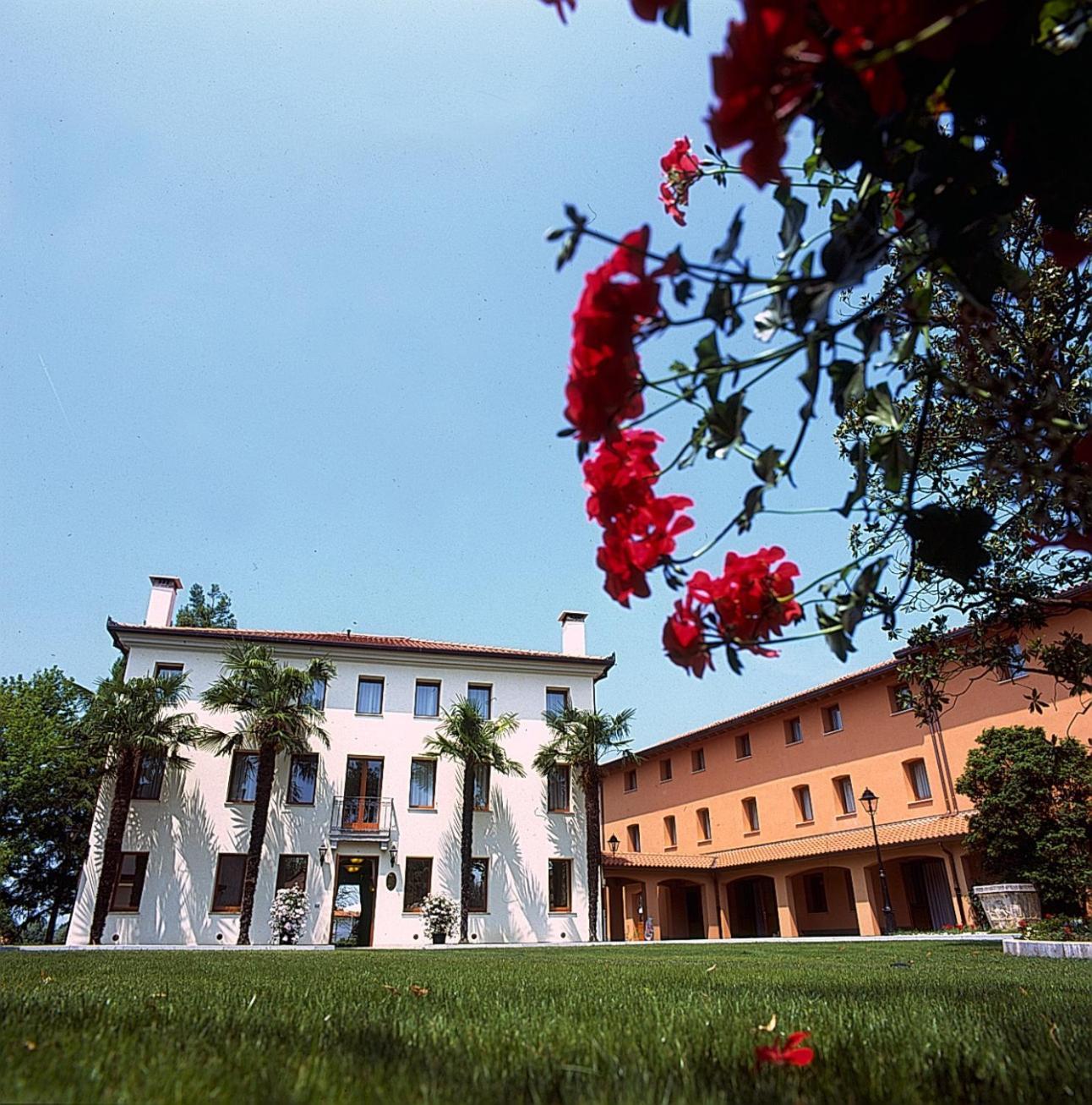 Ghirano Hotel Dall'Ongaro מראה חיצוני תמונה