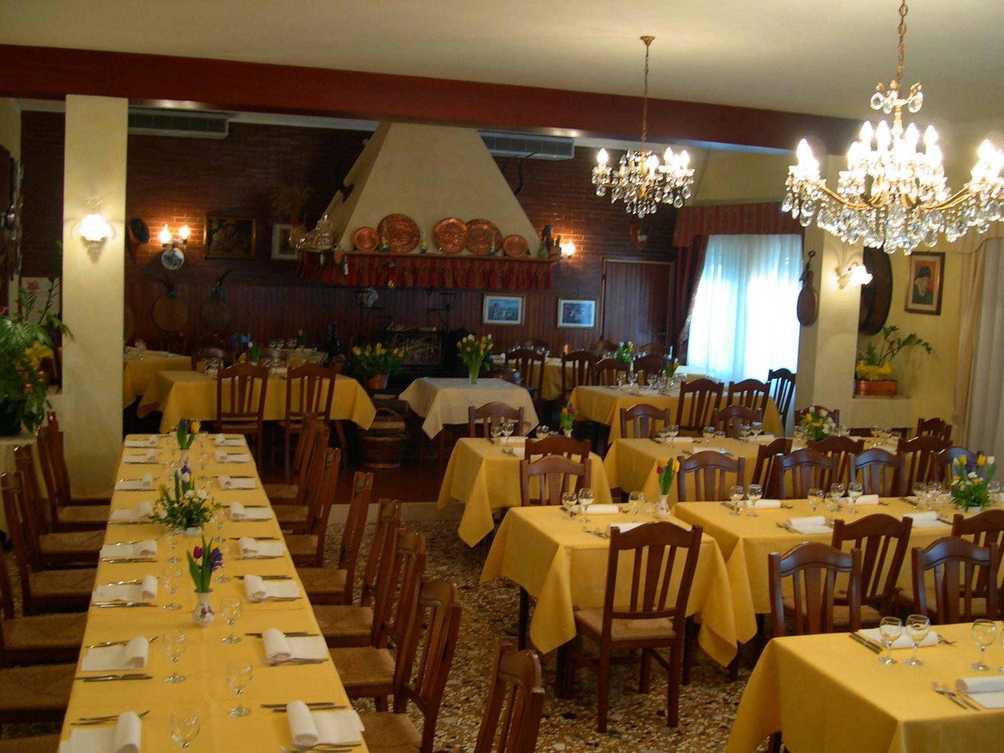 Ghirano Hotel Dall'Ongaro מראה חיצוני תמונה