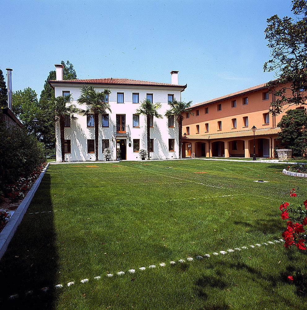 Ghirano Hotel Dall'Ongaro מראה חיצוני תמונה