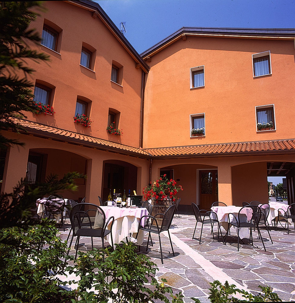 Ghirano Hotel Dall'Ongaro מראה חיצוני תמונה