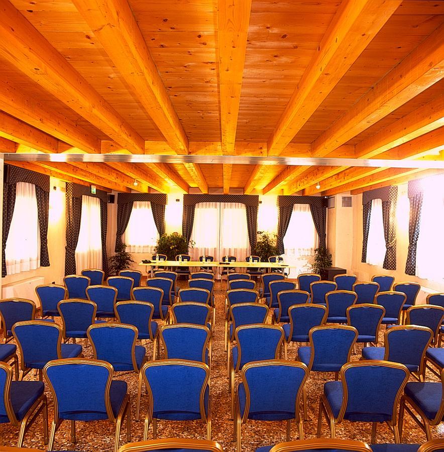 Ghirano Hotel Dall'Ongaro מראה חיצוני תמונה