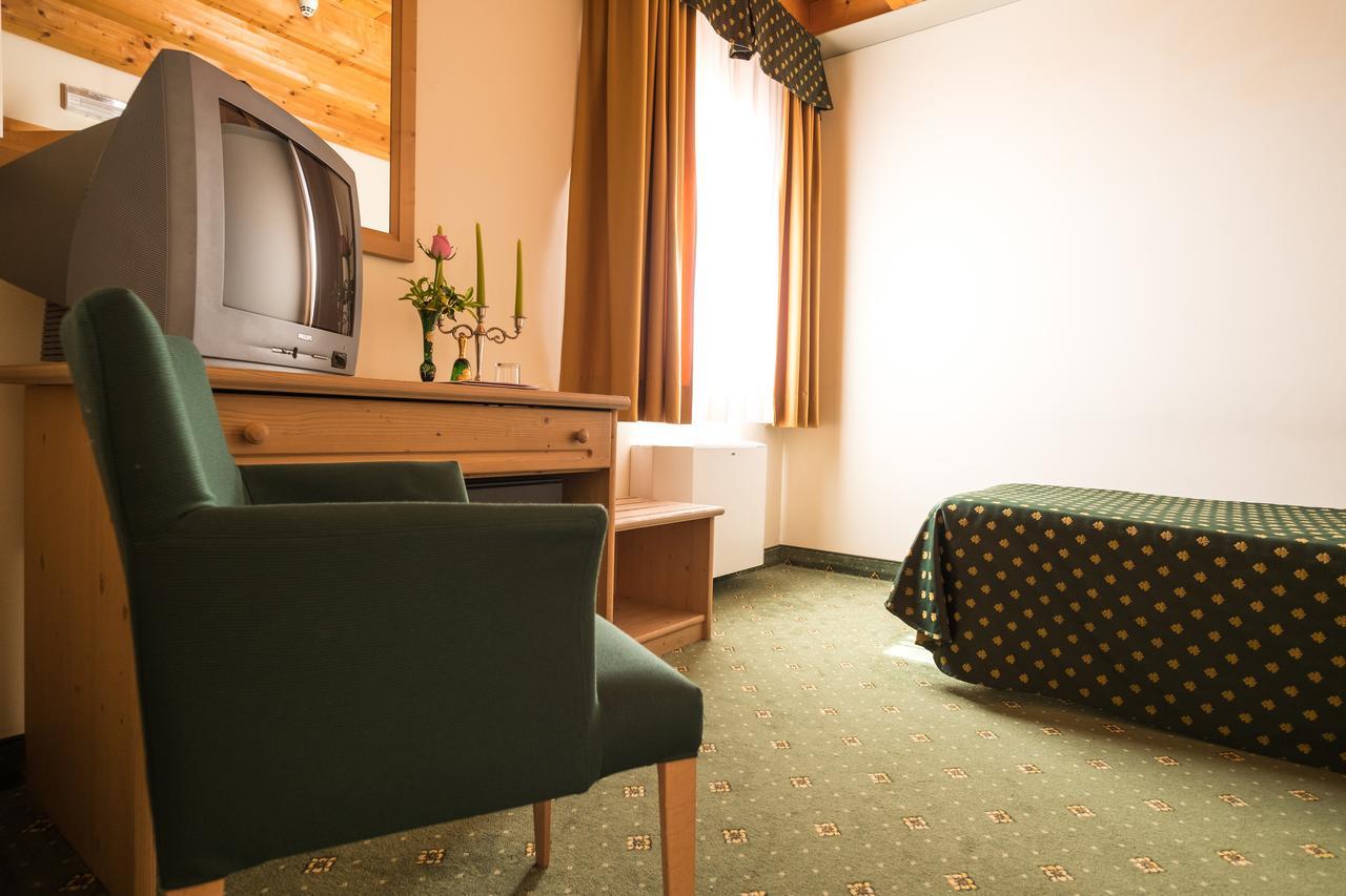 Ghirano Hotel Dall'Ongaro מראה חיצוני תמונה