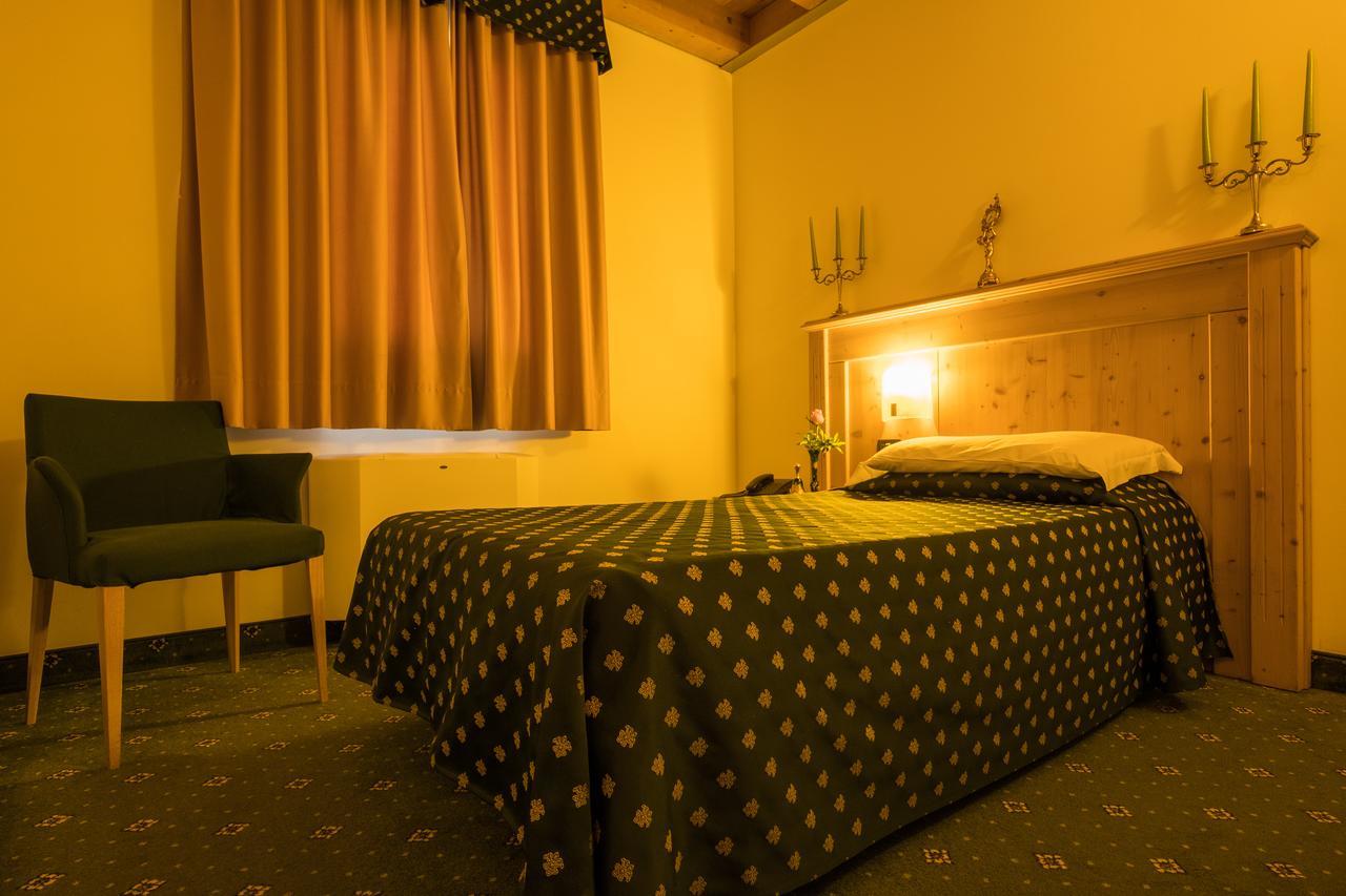 Ghirano Hotel Dall'Ongaro מראה חיצוני תמונה
