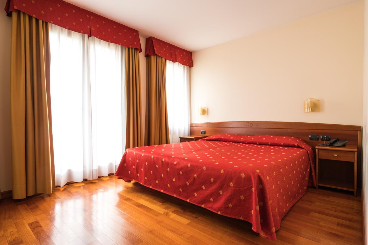Ghirano Hotel Dall'Ongaro מראה חיצוני תמונה